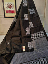Stylish Black Soft Silk Saree With Flaunt Blouse Piece