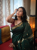 Glorious Dark Green Cotton Silk Saree With Proficient Blouse Piece