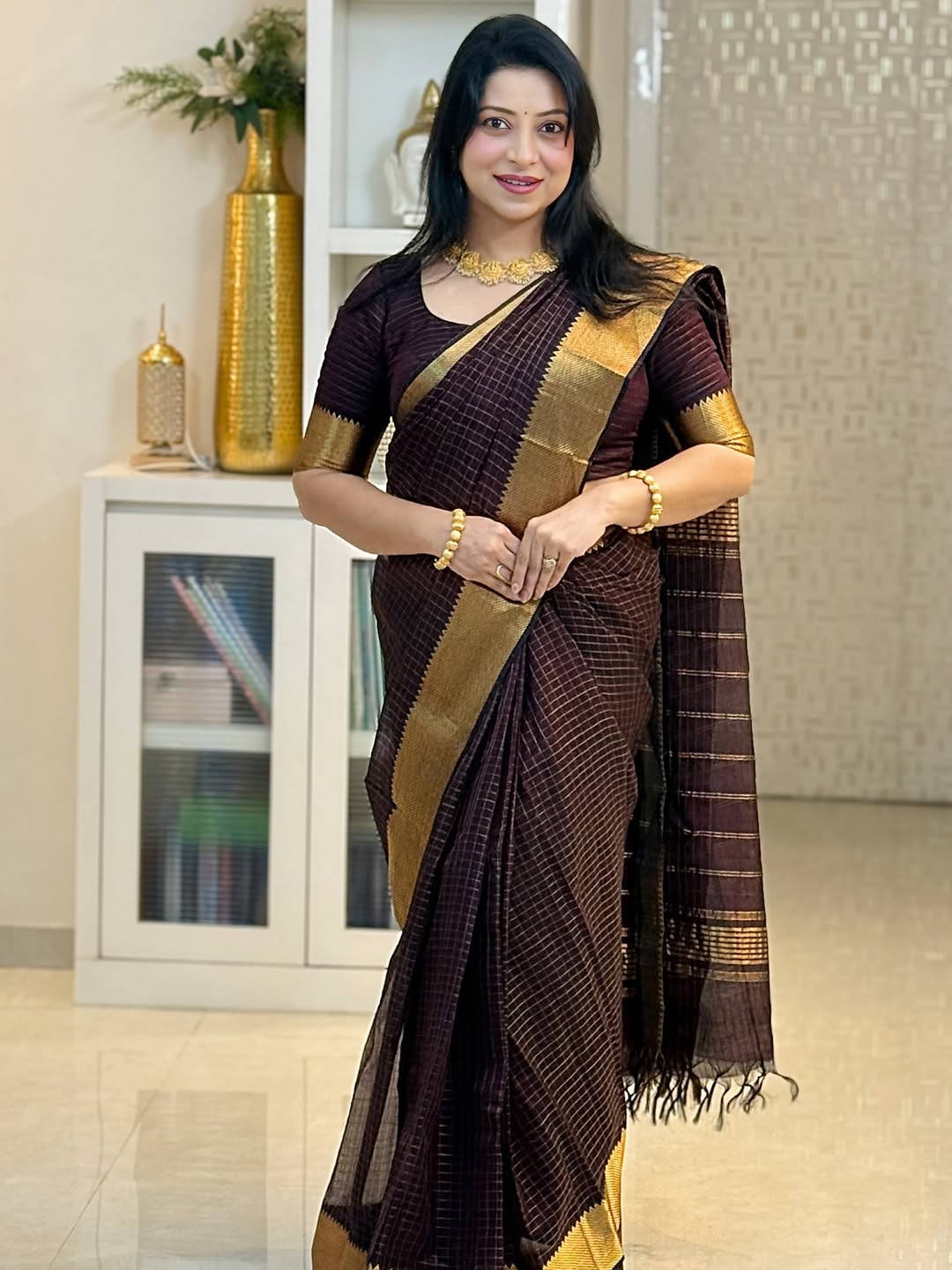 Incredible Brown Soft Silk Saree With Wonderful Blouse Piece