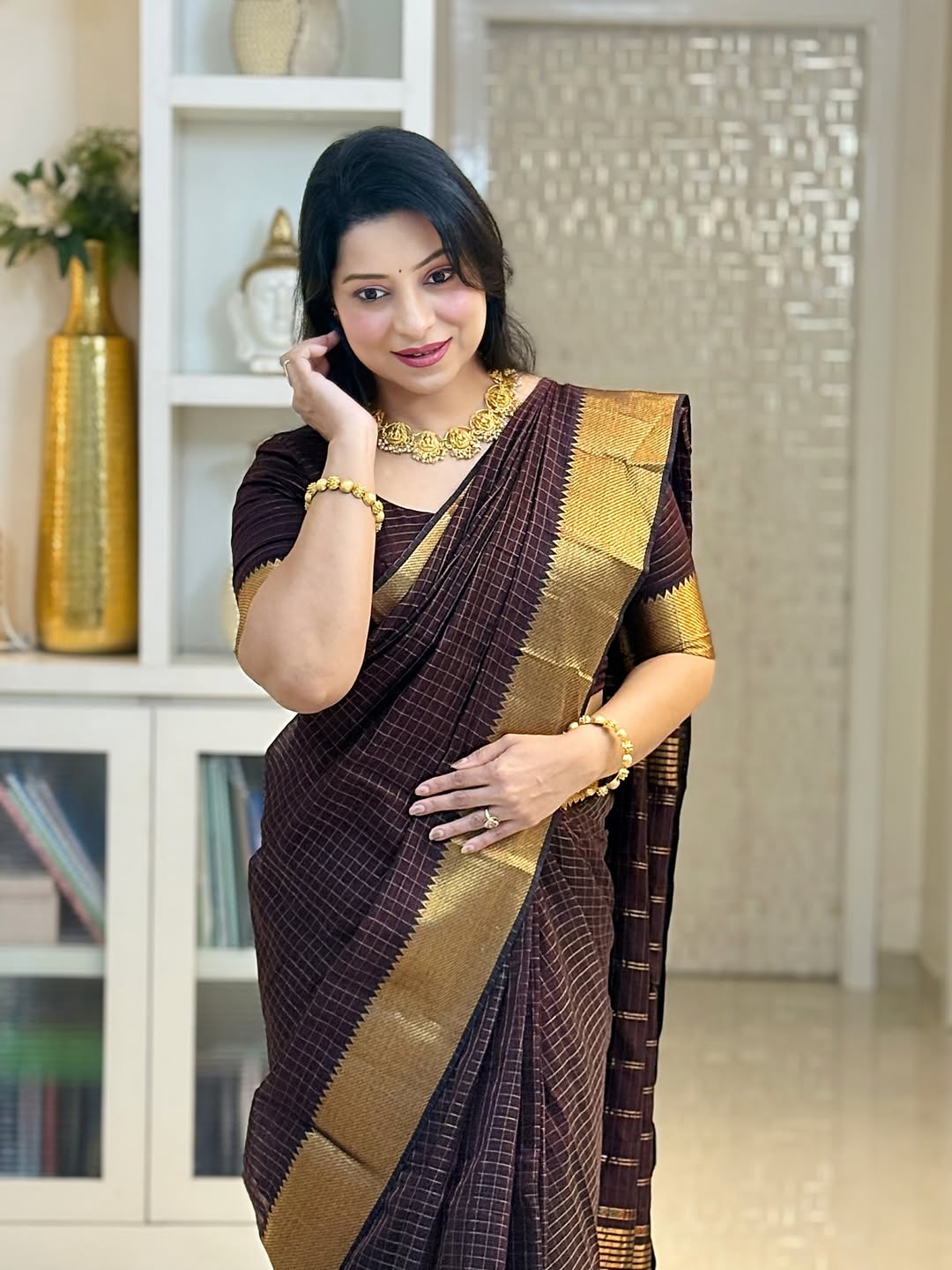 Incredible Brown Soft Silk Saree With Wonderful Blouse Piece