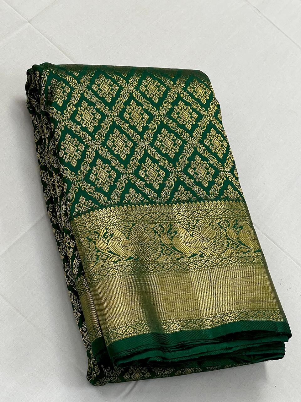 Charismatic Dark Green Soft Silk Saree With Redolent Blouse Piece