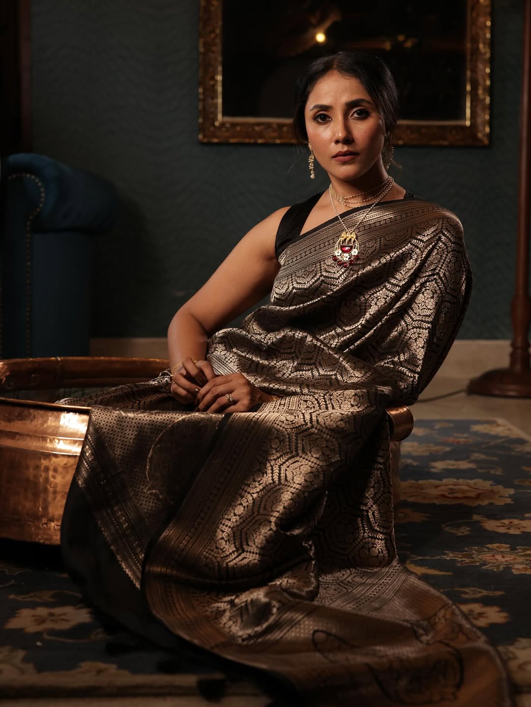 Allure Black Soft Silk Saree With Classic Blouse Piece