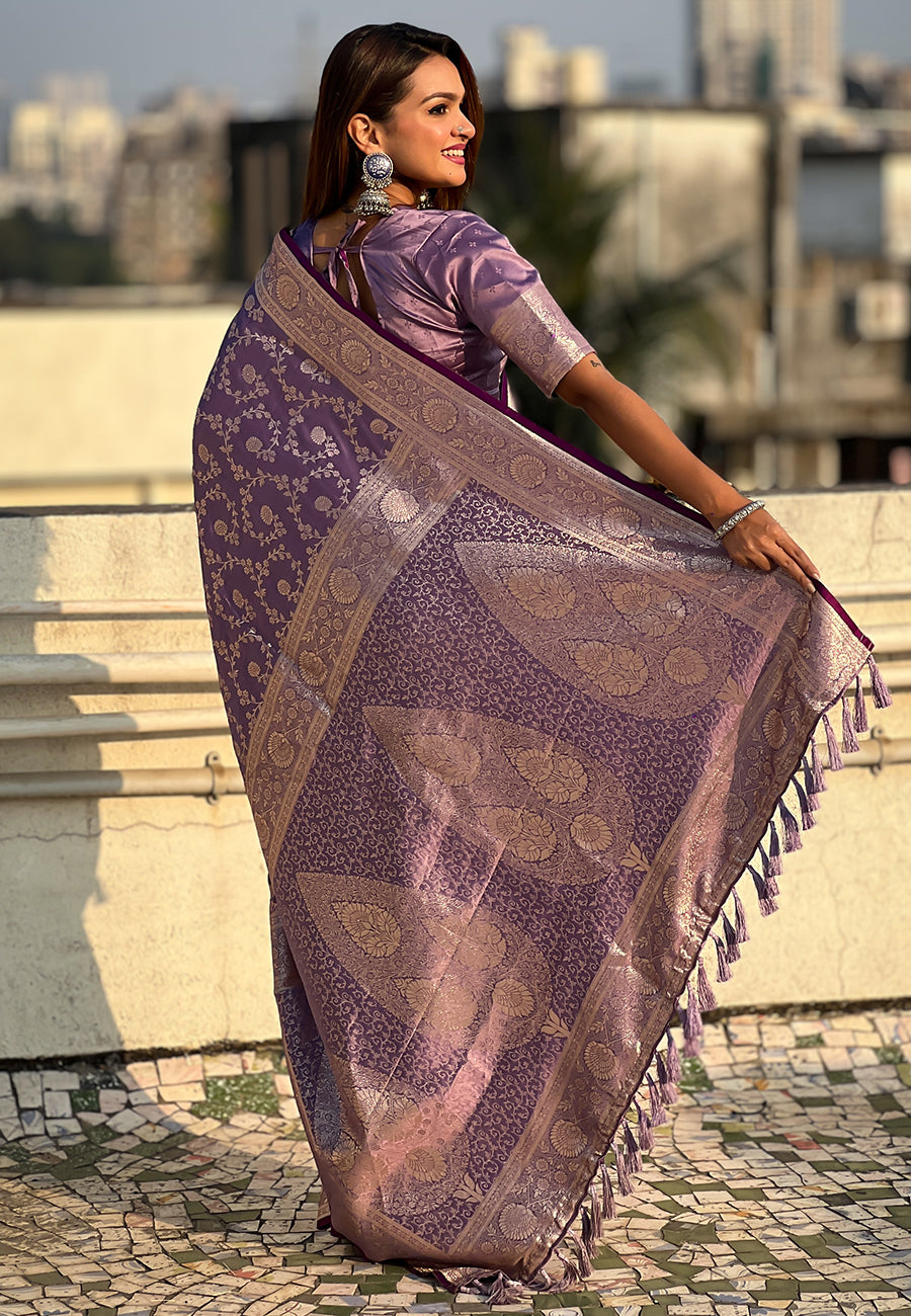 Artistic Lavender Soft Silk Saree With Jubilant Blouse Piece