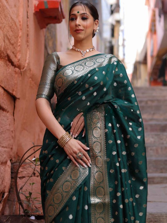 Assemblage Green Soft Silk Saree With Gossamer Blouse Piece