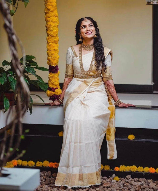 Delectable White Soft Silk Saree With Palimpsest Blouse Piece