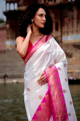 Effulgent Off White Soft Silk Saree With Nectarous Blouse Piece