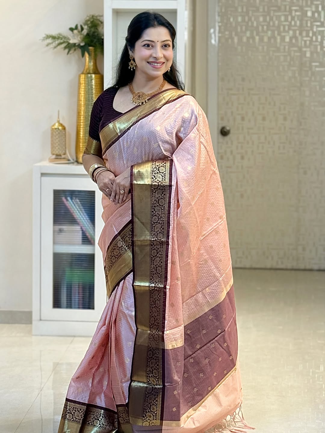 Enthralling Baby Pink Soft Silk Saree With Impressive Blouse Piece