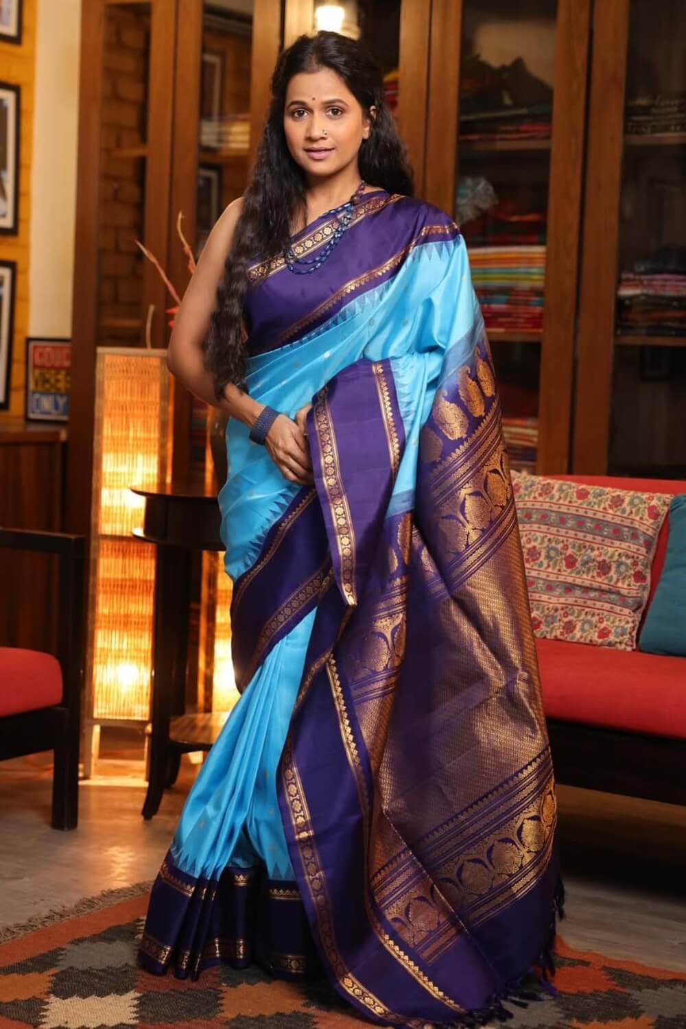 Exquisite Firozi Soft Silk Saree With Demanding Blouse Piece