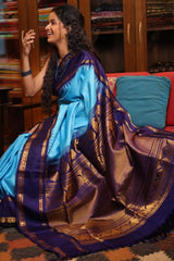 Exquisite Firozi Soft Silk Saree With Demanding Blouse Piece