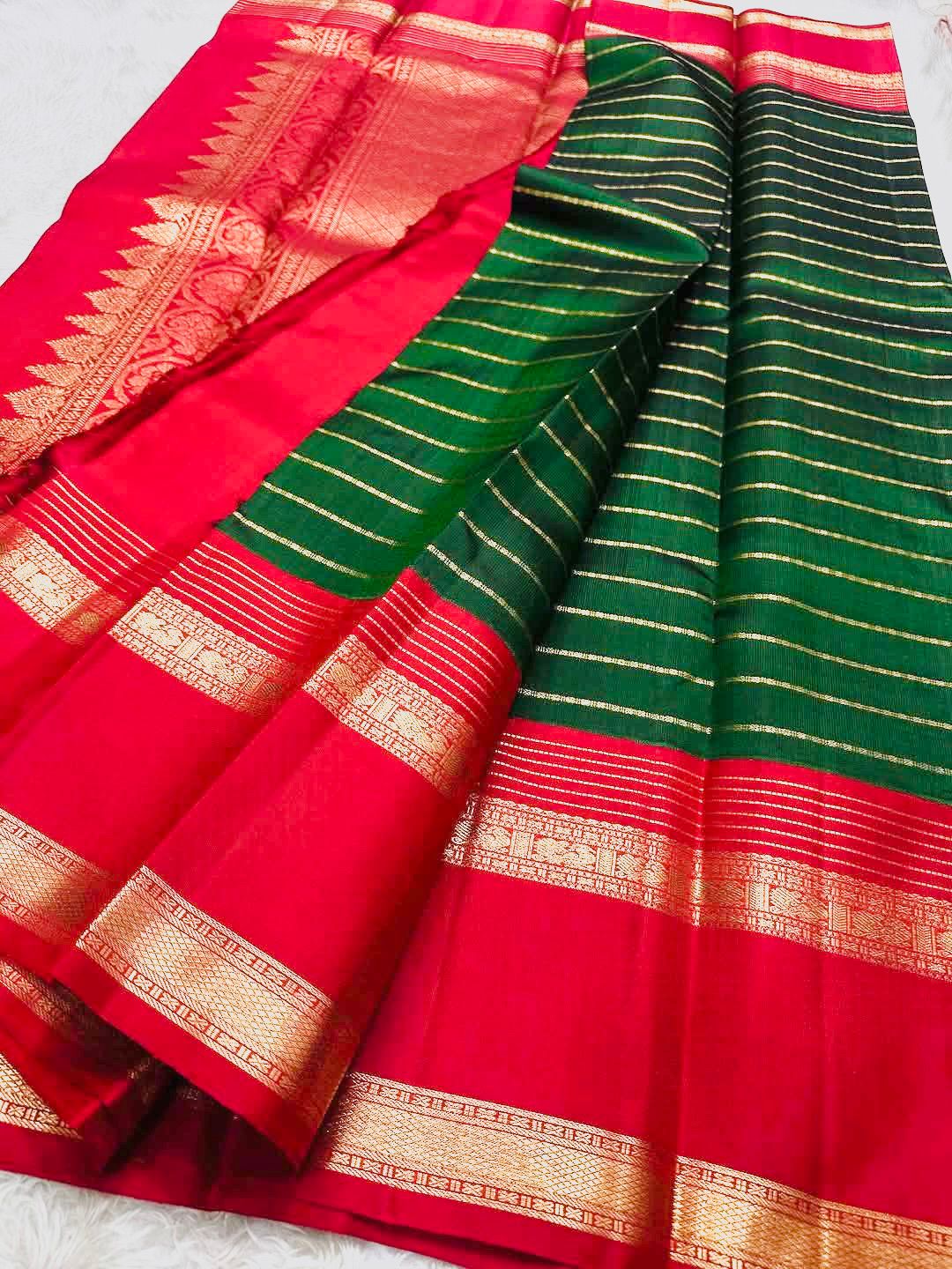 Blooming Dark Green Soft Silk Saree With Comely Blouse Piece