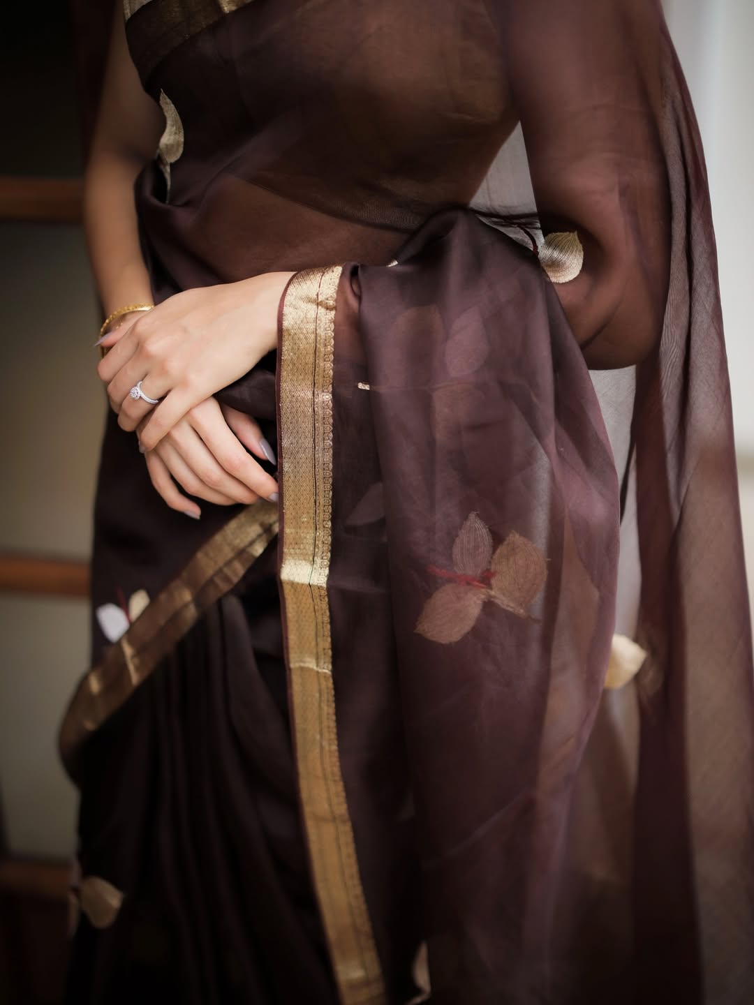 Scintillating Brown Cotton Silk Saree With Luminous Blouse Piece