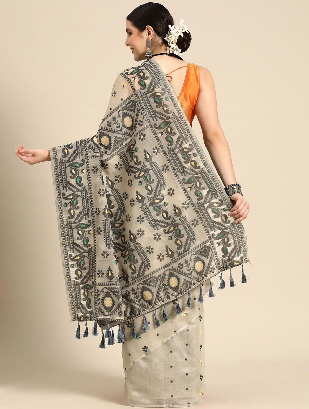 Seraglio Beige Cotton Silk Saree With Stylish Blouse Piece