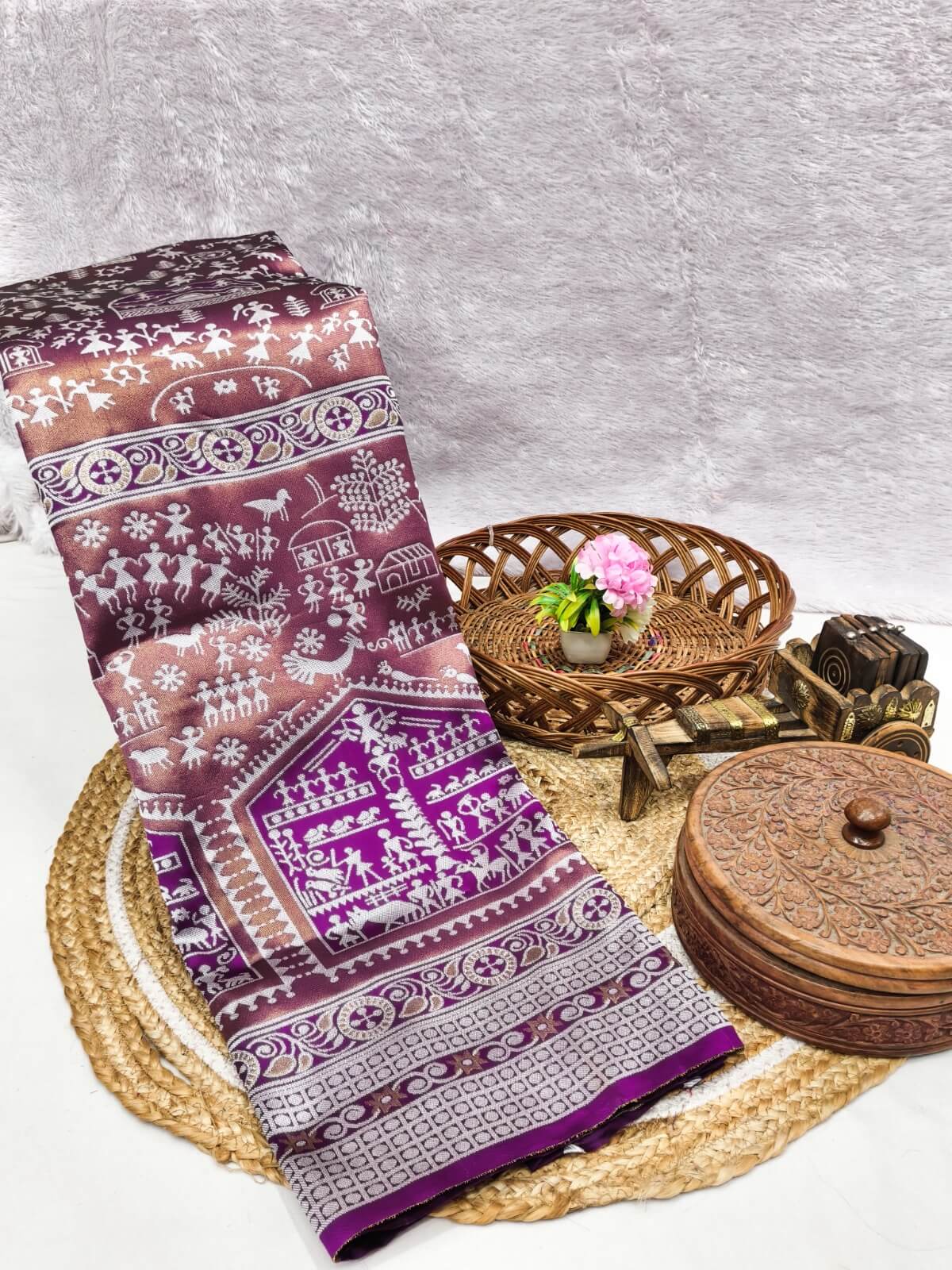 Inimitable Purple Pure Zari Weaving Banarasi Silk Saree With Delectable Blouse Piece