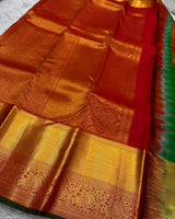 Staring Red Soft Silk Saree With Glorious Blouse Piece