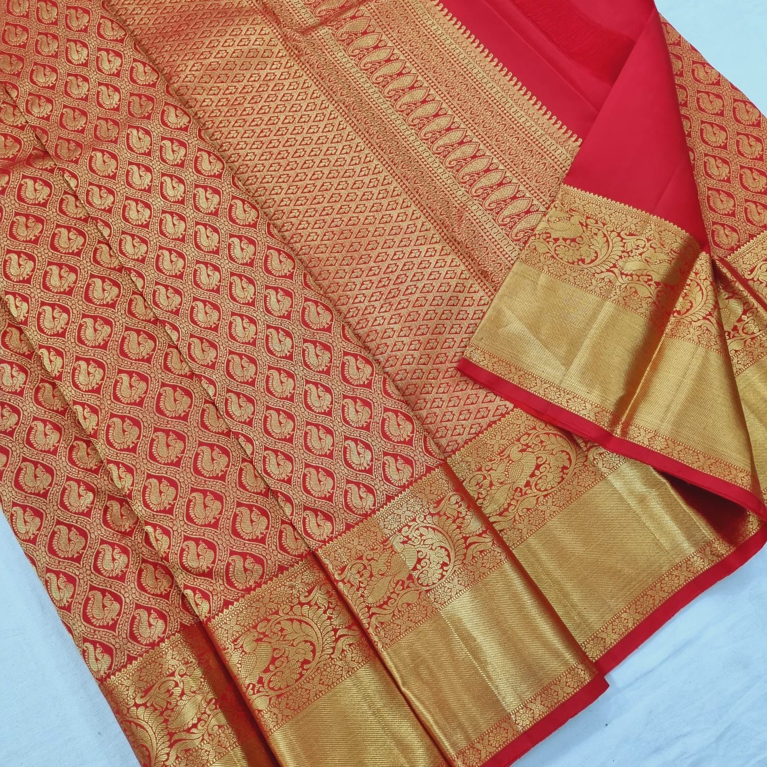 Prettiest Red Soft Silk Saree With Pleasant Blouse Piece