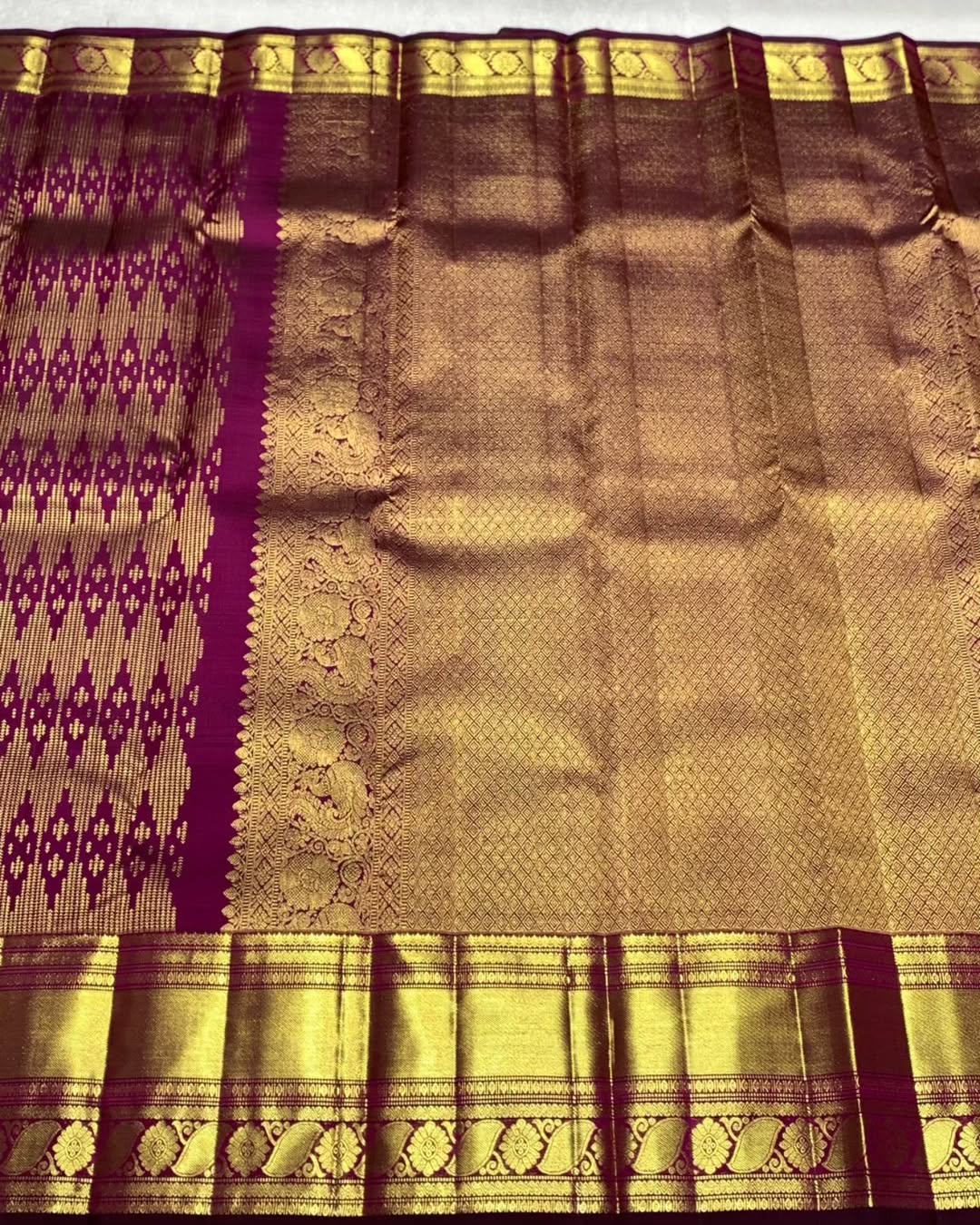 Entrancing Purple Soft Banarasi Silk Saree With Comely Blouse Piece