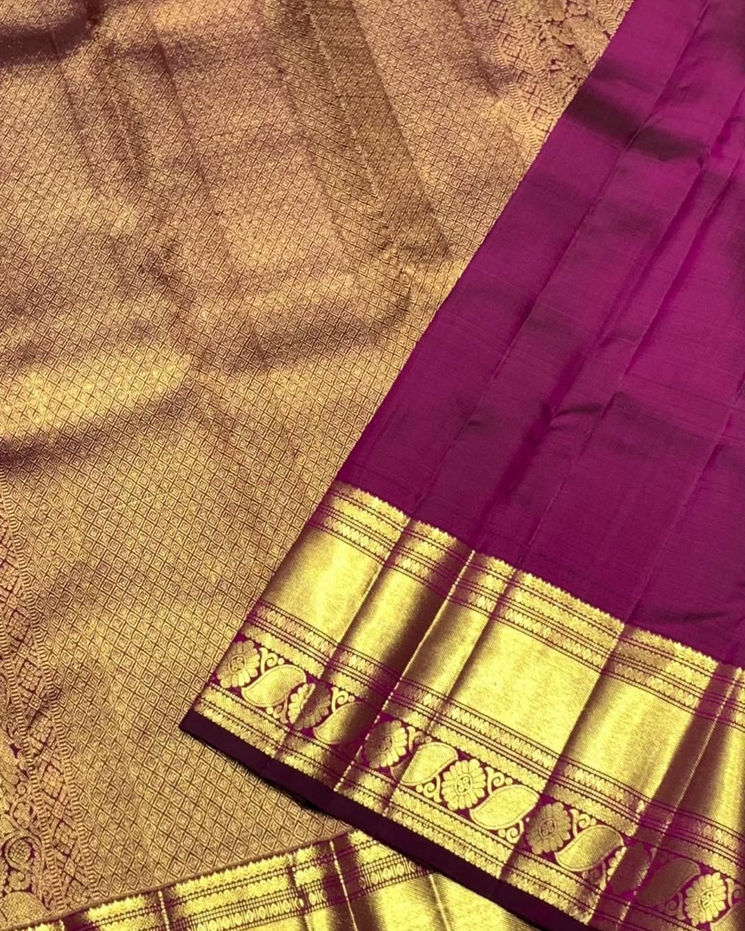Entrancing Purple Soft Banarasi Silk Saree With Comely Blouse Piece