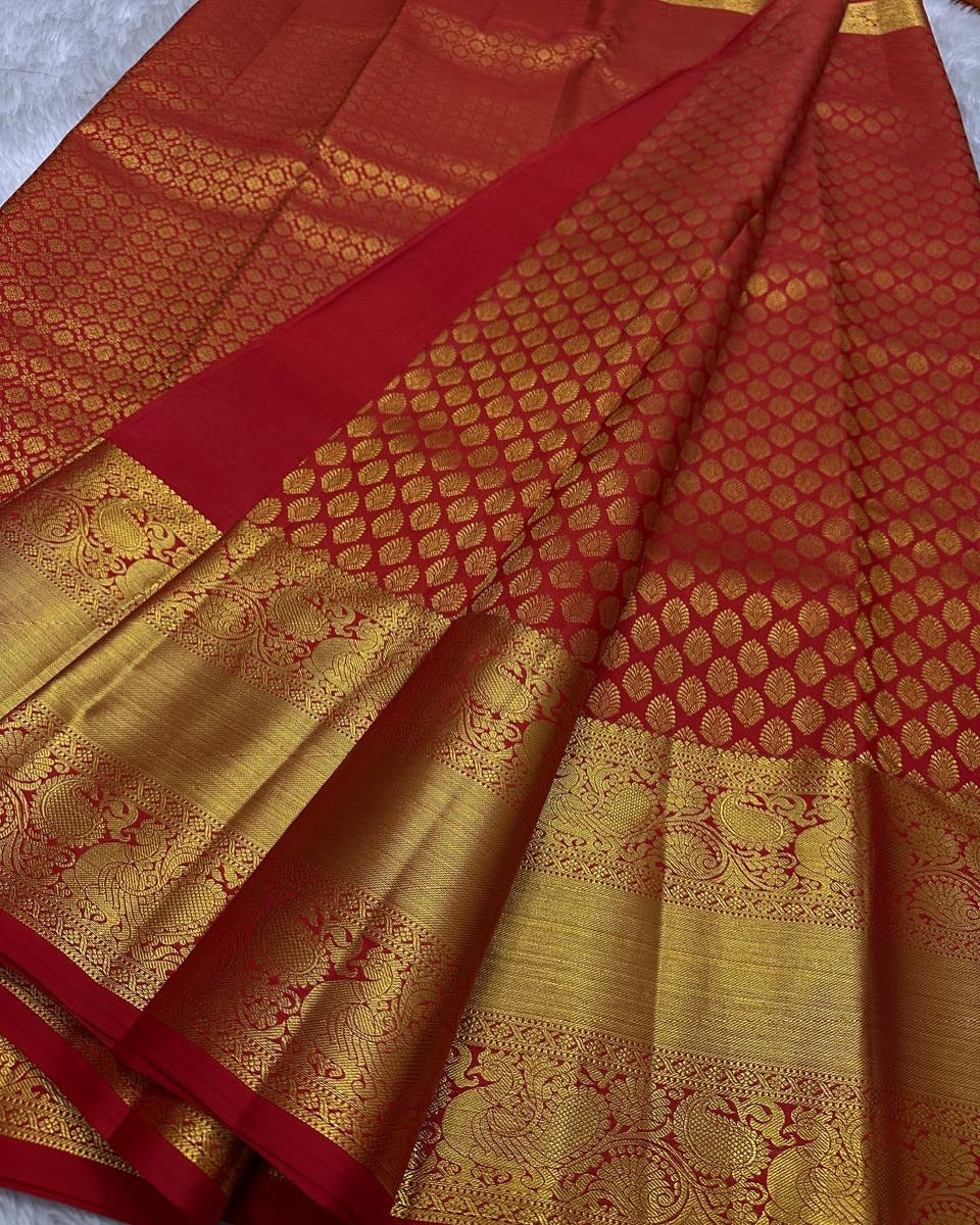 Ailurophile Red Soft Banarasi Silk Saree With Vestigial Blouse Piece