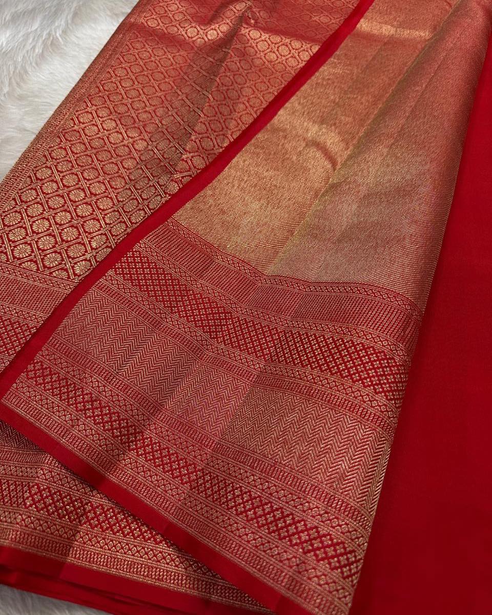 Desiring Red Soft Banarasi Silk Saree With Mesmeric Blouse Piece