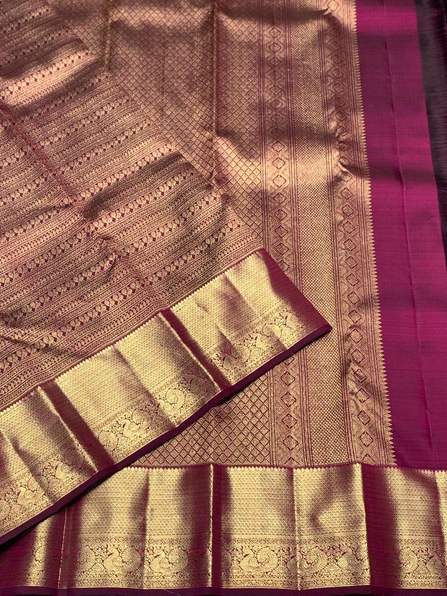 Transcendent Purple Soft Banarasi Silk Saree With Gratifying Blouse Piece