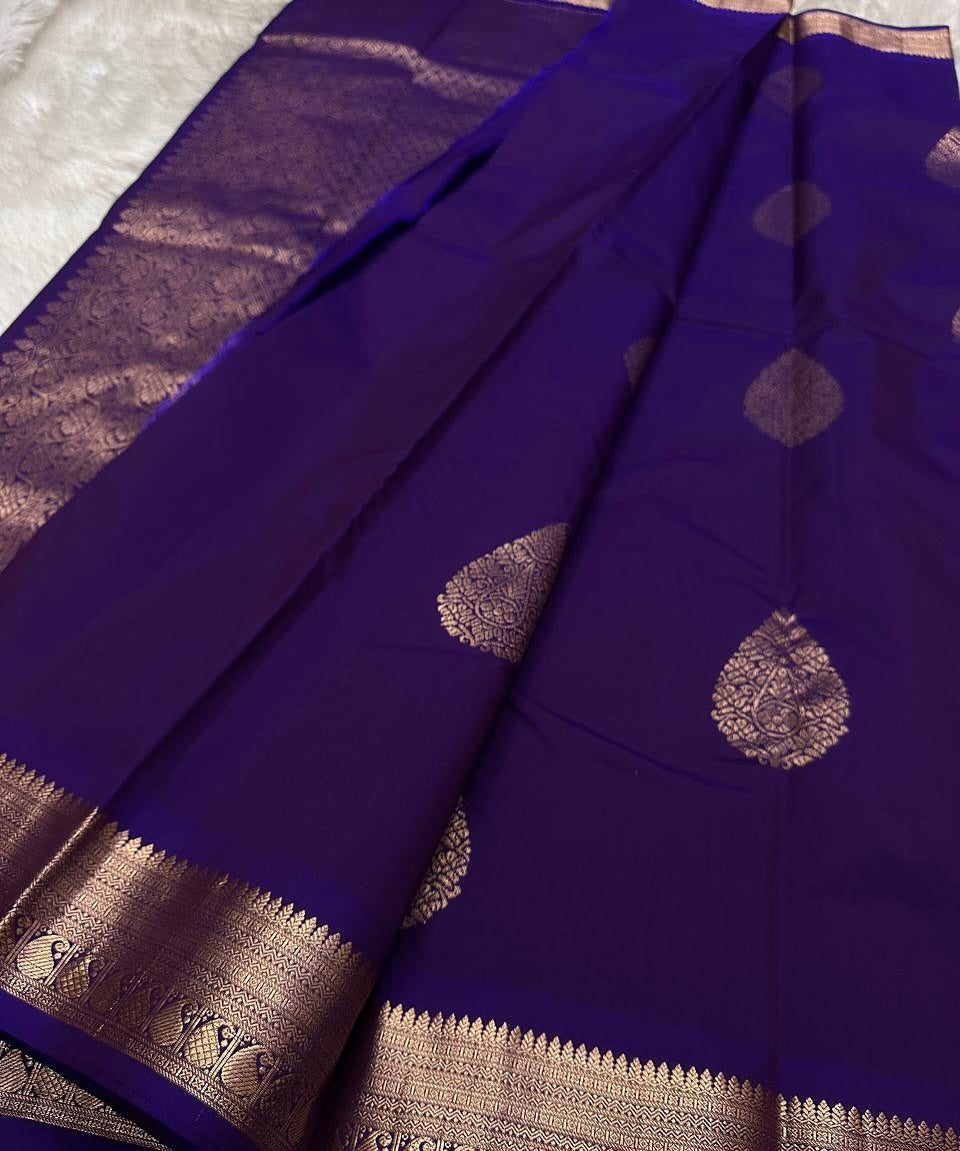 Demesne Purple Pure Zari Weaving Banarasi Silk Saree With Sizzling Blouse Piece