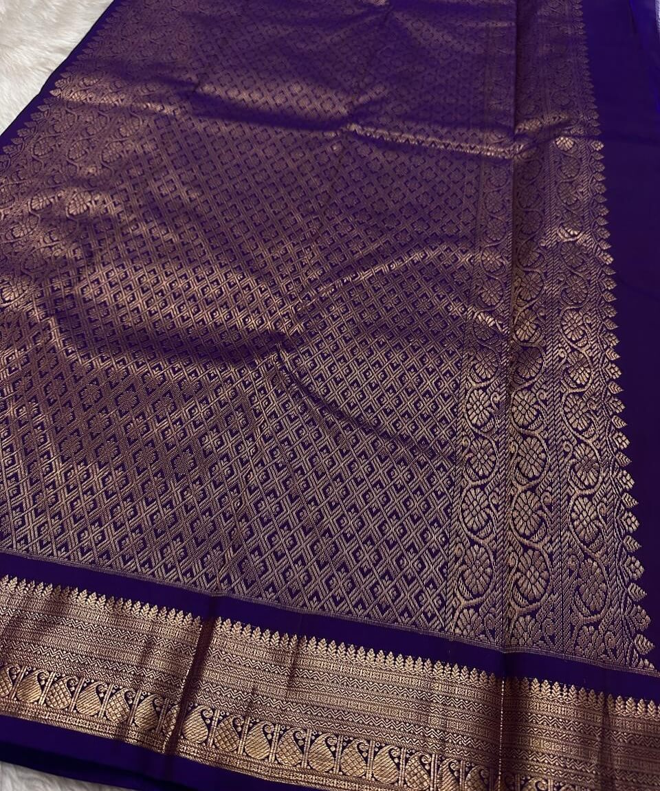 Demesne Purple Pure Zari Weaving Banarasi Silk Saree With Sizzling Blouse Piece
