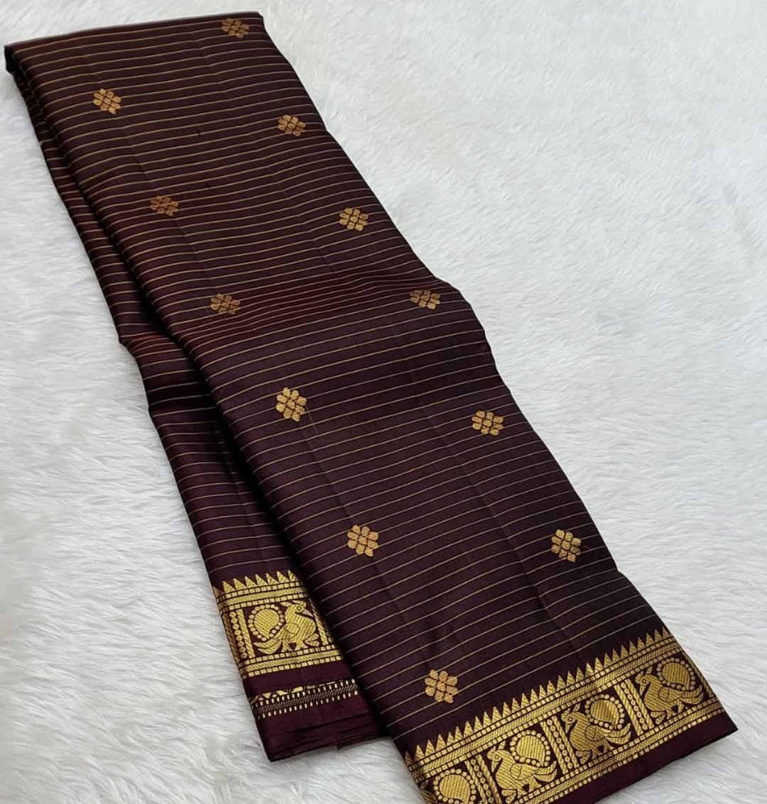 Denouement Wine Soft Silk Saree With Entrancing Blouse Piece
