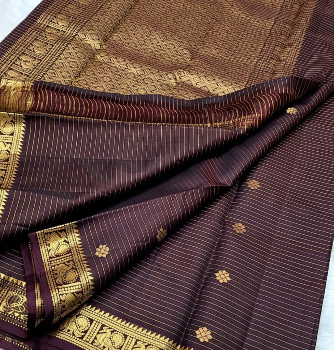 Denouement Wine Soft Silk Saree With Entrancing Blouse Piece