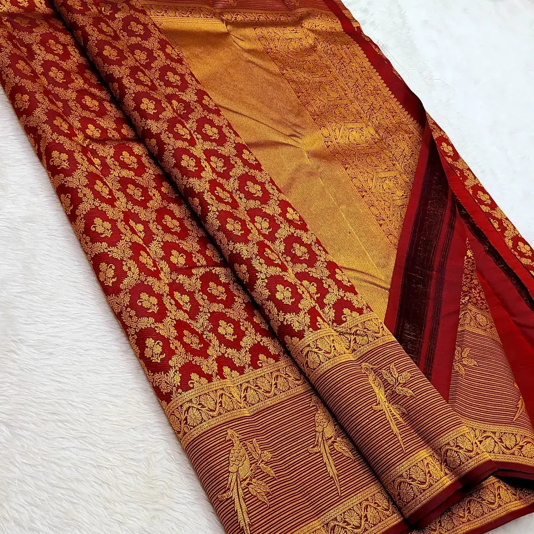Inspiring Maroon Pure Zari Weaving Banarasi Silk Saree With Beleaguer Blouse Piece