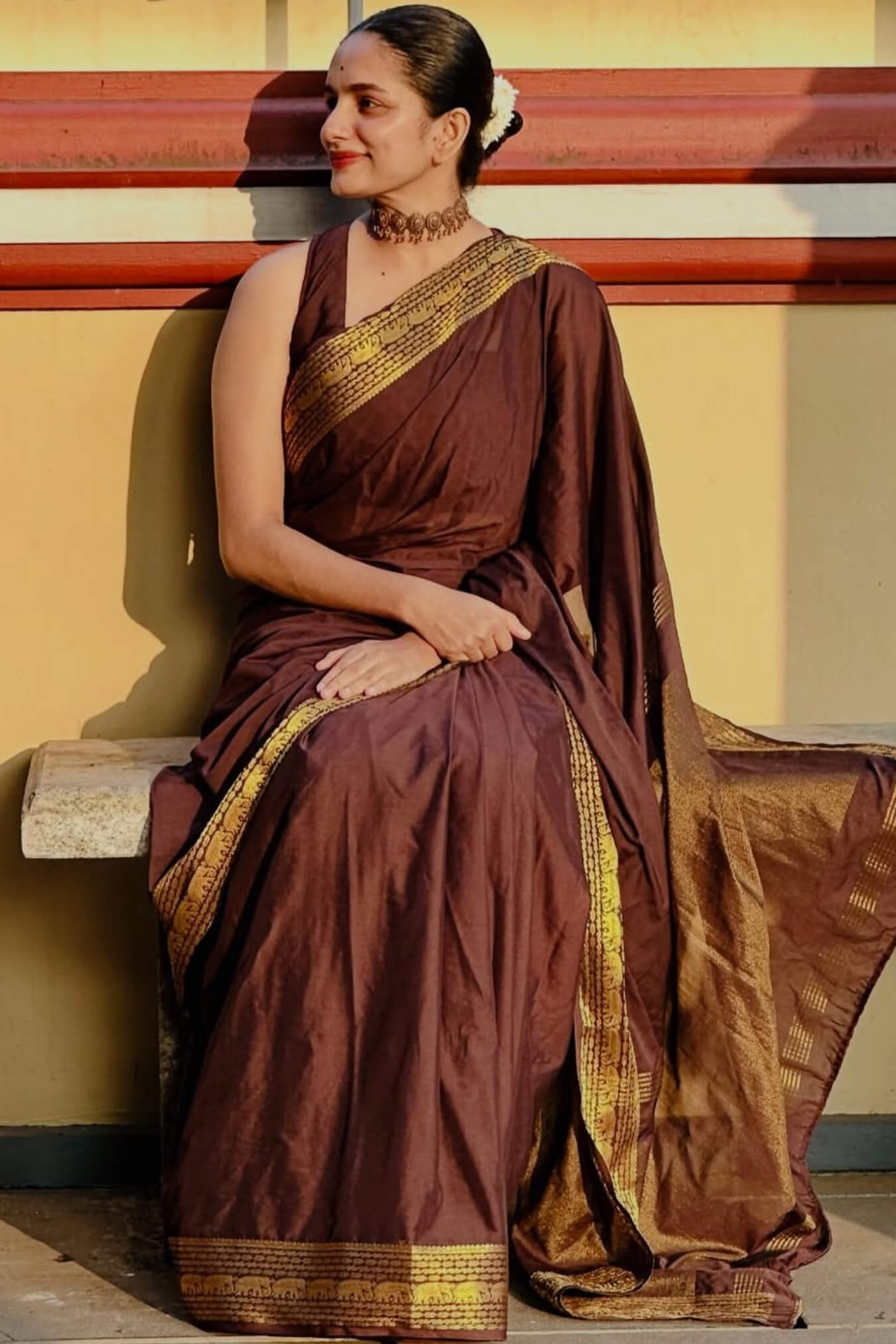 Evocative Brown Pure Zari Weaving Banarasi Silk Saree With Verdant Blouse Piece