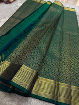 Sempiternal Rama Pure Zari Weaving Banarasi Silk Saree With Refreshing Blouse Piece