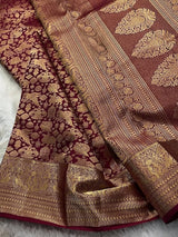 Appealing Wine Pure Zari Weaving Banarasi Silk Saree With Lissome Blouse Piece