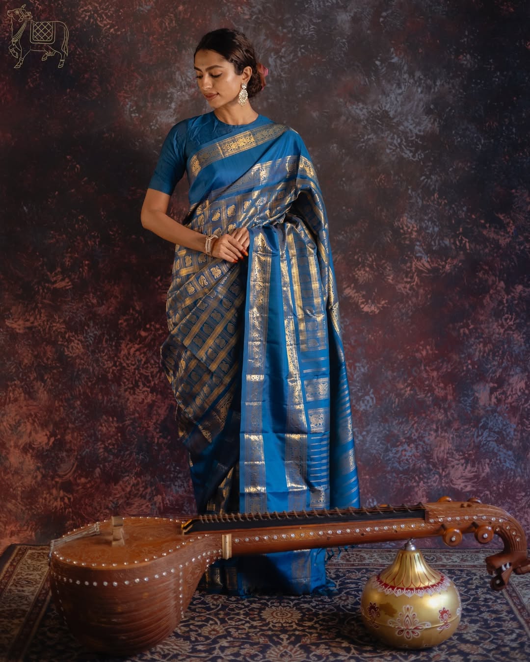 Elegant Blue Pure Zari Weaving Banarasi Silk Saree With Ideal Blouse Piece
