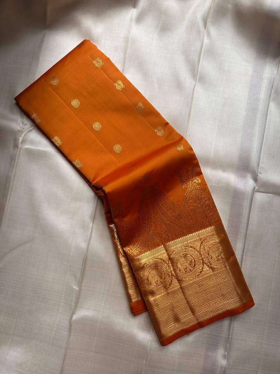 Ailurophile Orange Pure Zari Weaving Banarasi Silk Saree With Flaunt Blouse Piece