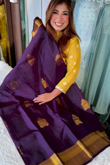 Adoring Purple Pure Zari Weaving Banarasi Silk Saree With Twirling Blouse Piece