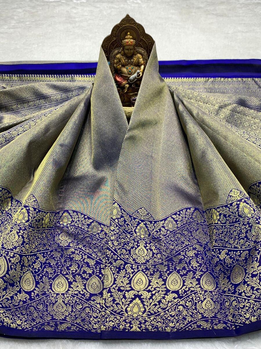 Desultory Royal Blue Pure Zari Weaving Banarasi Silk Saree With Fancifull Blouse Piece