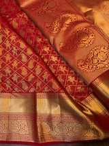 Beguiling Red Pure Zari Weaving Banarasi Silk Saree With Verdant Blouse Piece