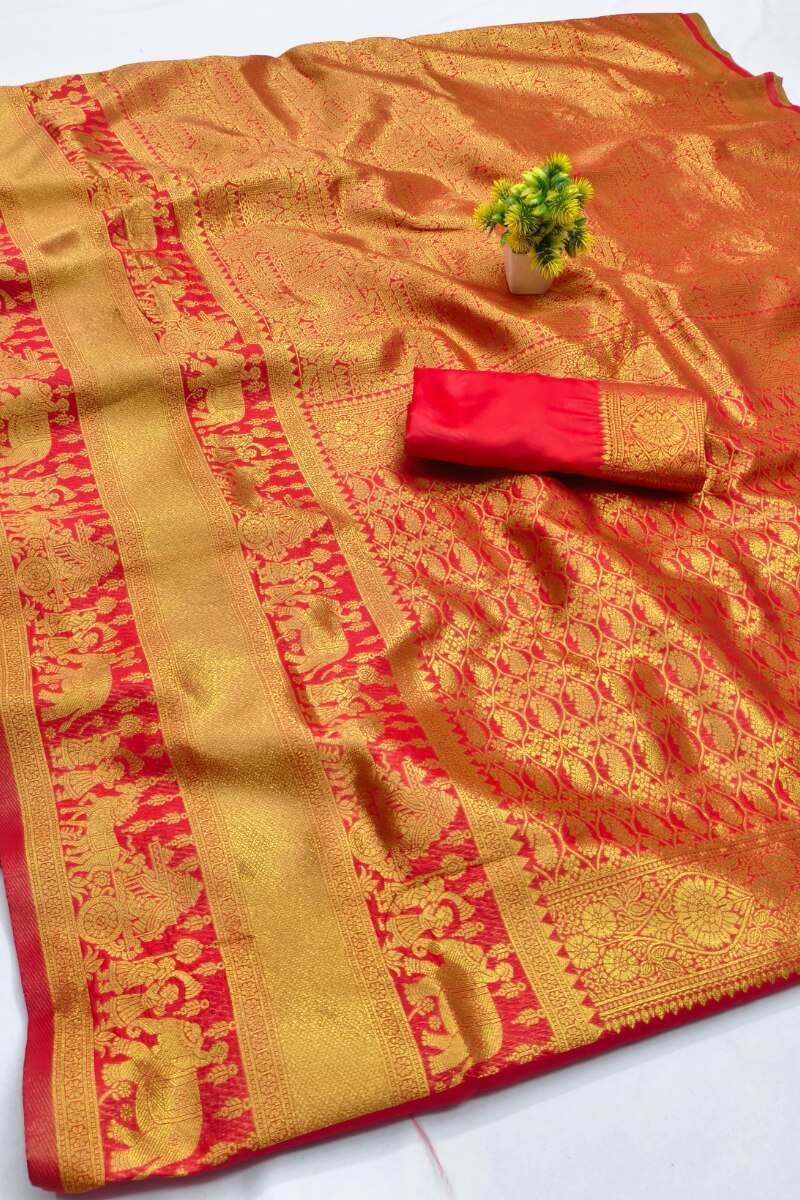 Majesty Red Pure Zari Weaving Banarasi Silk Saree With Assemblage Blouse Piece