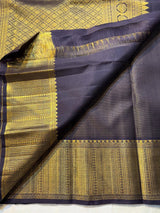 Prettiest Black Pure Zari Weaving Banarasi Silk Saree With Verdant Blouse Piece