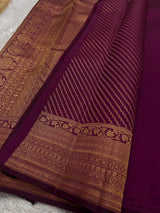 Wonderful Purple Pure Zari Weaving Banarasi Silk Saree With Radiant Blouse Piece