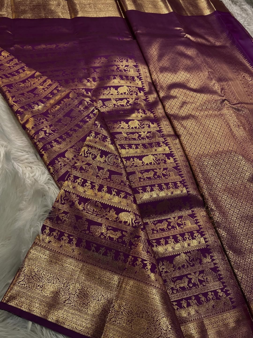 Divine Purple Pure Zari Weaving Banarasi Silk Saree With Innovative Blouse Piece