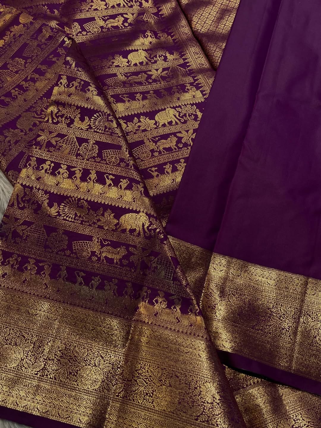 Divine Purple Pure Zari Weaving Banarasi Silk Saree With Innovative Blouse Piece