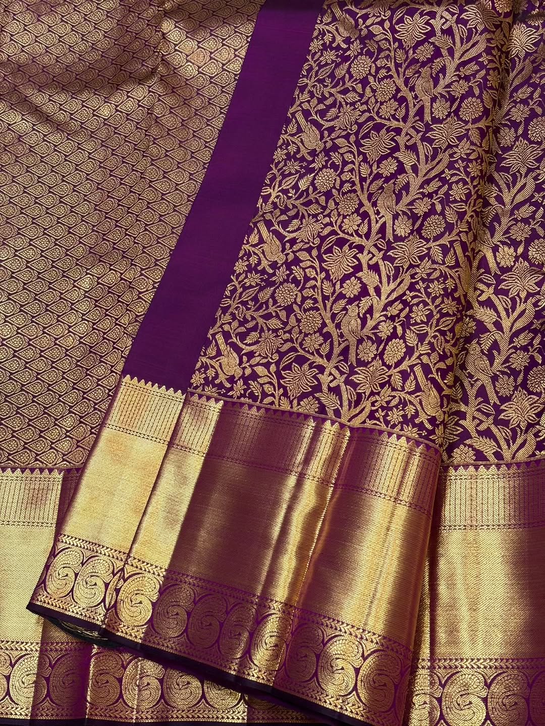 Gossamer Purple Pure Zari Weaving Banarasi Silk Saree With Lustrous Blouse Piece