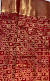 Prodigal Red Pure Zari Weaving Banarasi Silk Saree With Majesty Blouse Piece