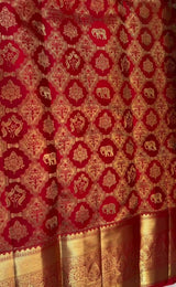 Eclat Red Pure Zari Weaving Banarasi Silk Saree With Beautiful Blouse Piece