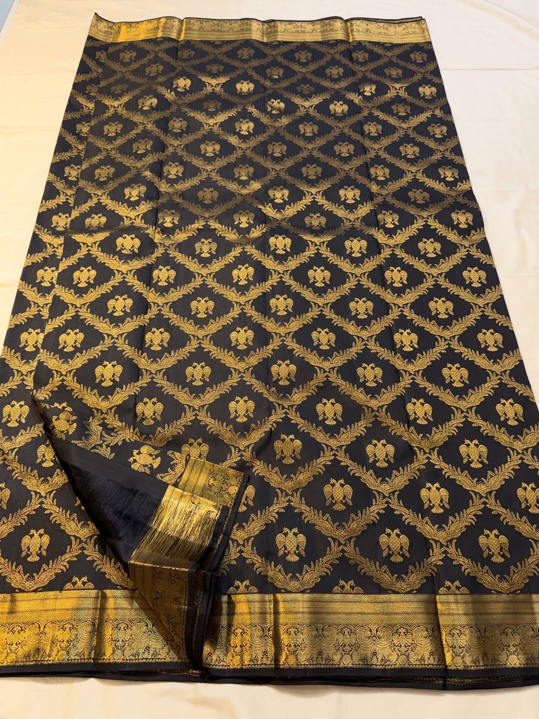 Sophisticated Black Pure Zari Weaving Banarasi Silk Saree With Preferable Blouse Piece