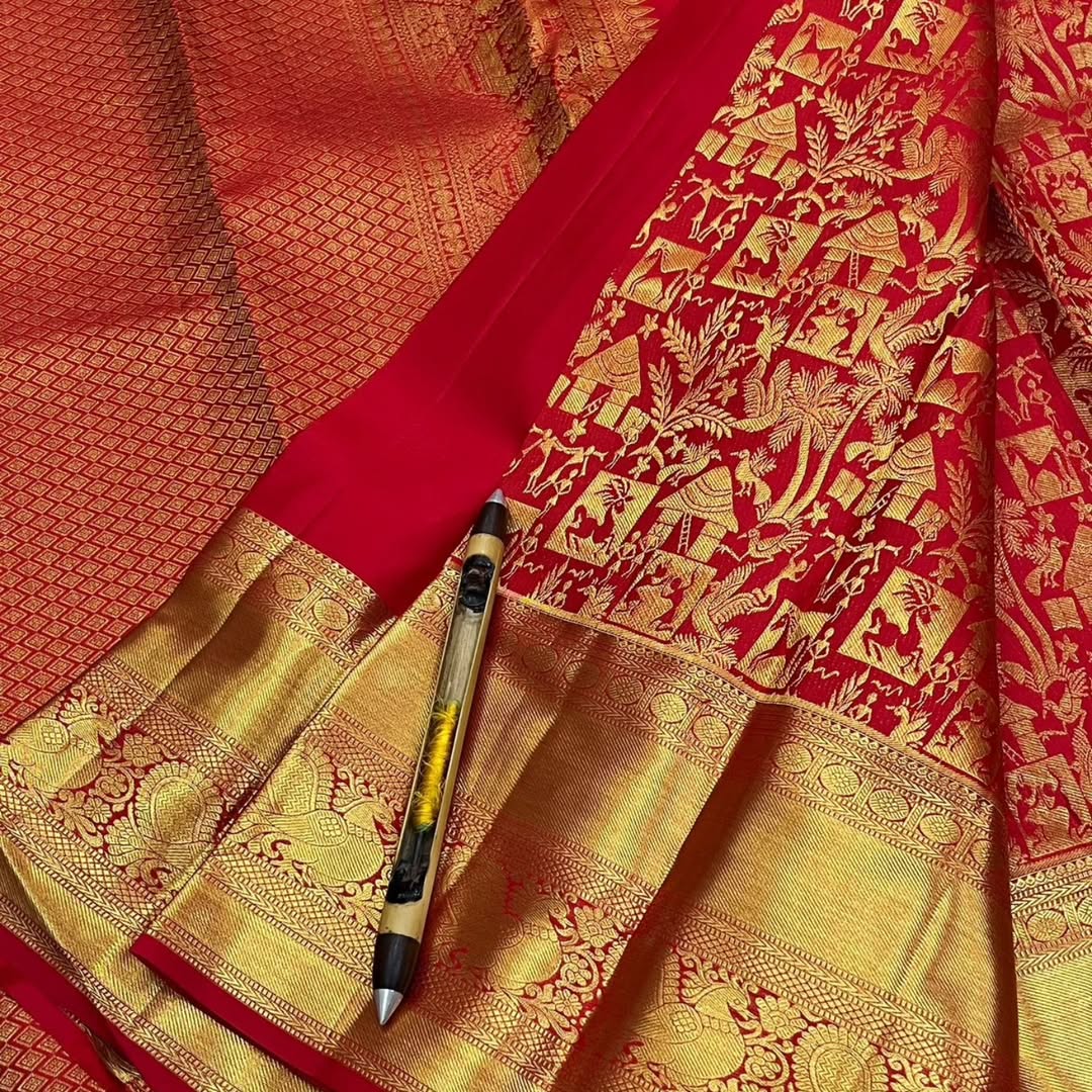 Captivating Red Pure Zari Weaving Banarasi Silk Saree With Bewitching Blouse Piece