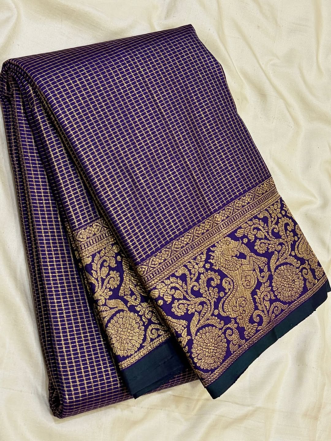 Alluring Navy Blue Pure Zari Weaving Banarasi Silk Saree With Propinquity Blouse Piece