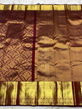Evanescent Purple Pure Zari Weaving Banarasi Silk Saree With Seraphic Blouse Piece