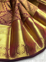 Evanescent Purple Pure Zari Weaving Banarasi Silk Saree With Seraphic Blouse Piece